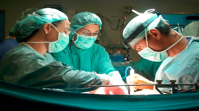 Medicos cubanos cirugias salud