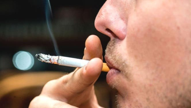 Dominicanos NY lamentan suban caja cigarrillos a 13 du00f3lares