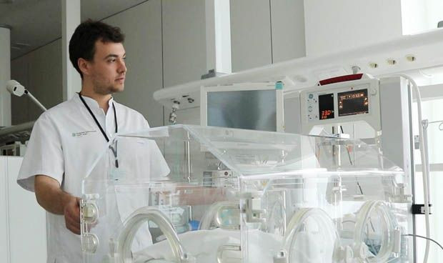 Un nuevo sistema monitoriza el dolor de los neonatos ingresados en uci 3448 620x368