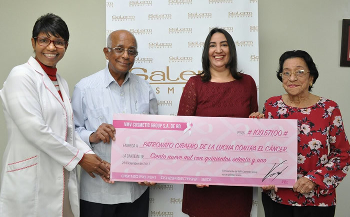 Dra Naly Cruz donacion Fundacion VMV Cosmetic