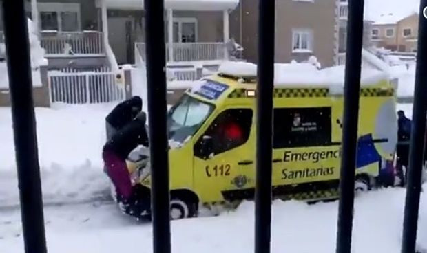 El video de esta ambulancia te hara recuperar la fe en el ser humano 4279 620x368