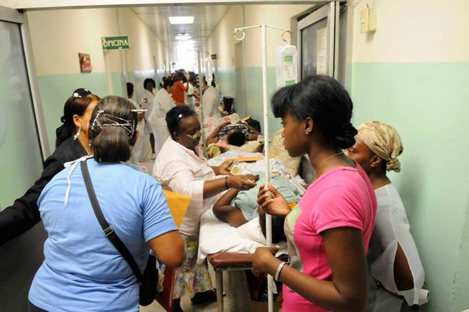 Deficiencias del hospital gautier mantienen a sus medicos a punto de iniciar protestas