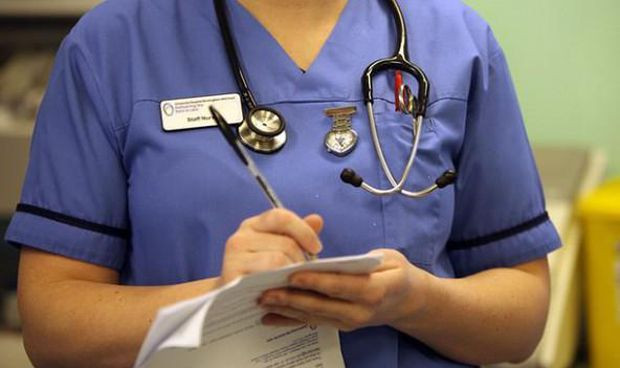 Enfermeria irlanda abre nuevas vacantes con sueldos de hasta 44 000 euros 9049 620x368