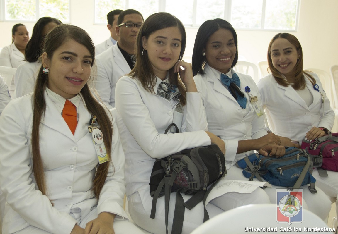 Ucne celebra acto finalizacion residencias medicas 20180618 1377494219