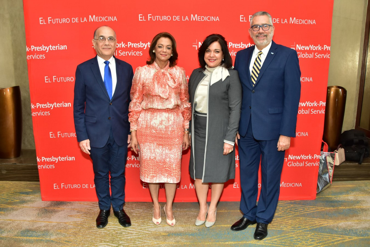 Jose Eduardo Valdez, Fiordaliza Martinez de Valdez, Fabiola Herrera y Enrique Valdez