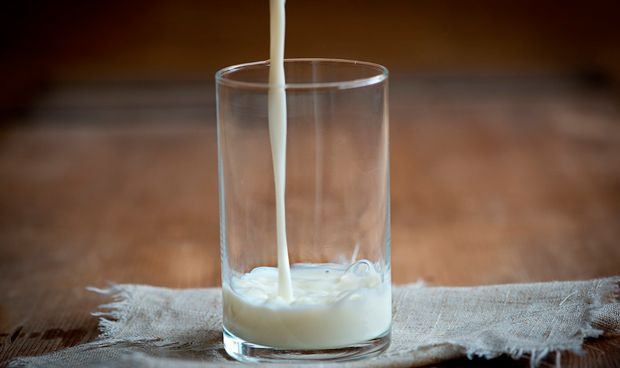 La leche entera se asocia a menos riesgo cardiaco y una menor mortalidad 6195 620x368