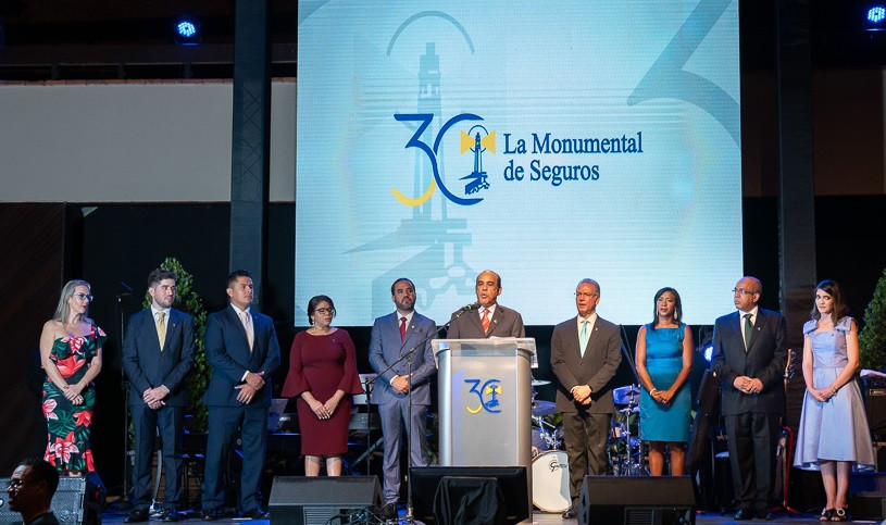 Discurso de Luis Núñez R. Presidente de La Monumental de Seguros