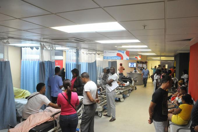 El calvario que afrontan medicos residentes en hospitales publicos