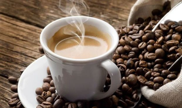 Beber hasta 25 tazas de cafe al dia no es perjudicial para el corazon 2363 620x368