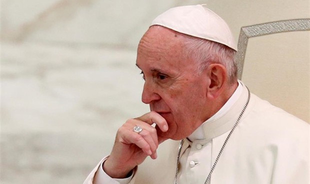 El papa francisco que los medicos sirvan a la vida no la quiten 2697 620x368