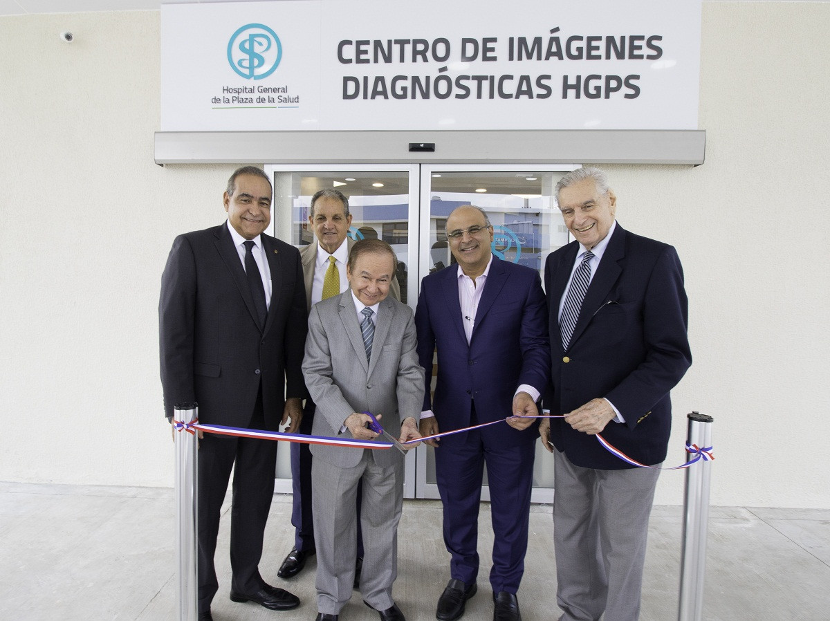 Dr. Julio Castau00f1os G., Dr. Donald Hurtado, Sr. Ellis Pu00e9rez, Dr. Arnaldo Espaillat y Lic. Federico Henru00edquez