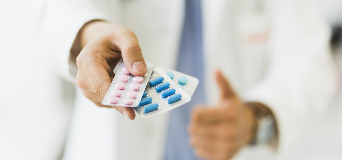 Las farmacias andaluzas no pudieron dispensar cientos de farmacos entre 2010 y 2015
