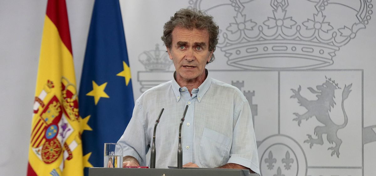 El maximo responsable del ccaes el doctor fernando simon en rueda de prensa foto la moncloa