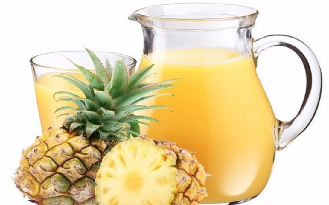 Agua de pina pineapple
