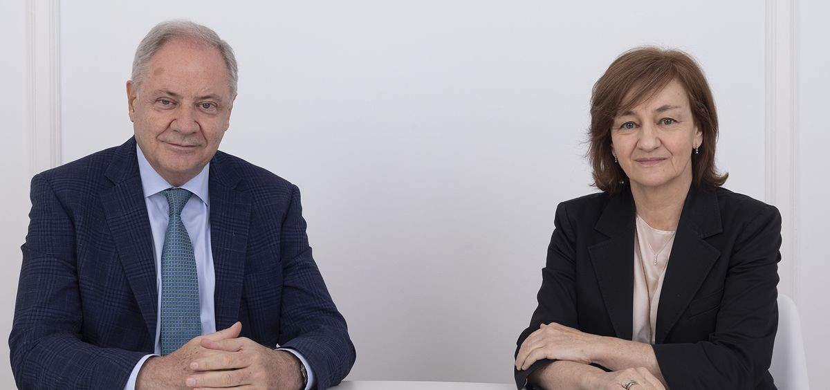 Santiago de torres presidente de atrys health e isabel lozano ceo de atrys health