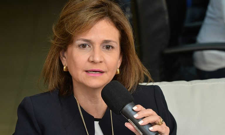 Raquel Peu00f1a anuncia Gobierno y Gabinete de Salud daru00e1n u201cnoticias nuevasu201d esta noche