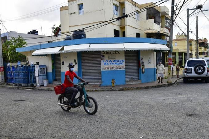 Bebidas adulteradas matan a 8 en cancino