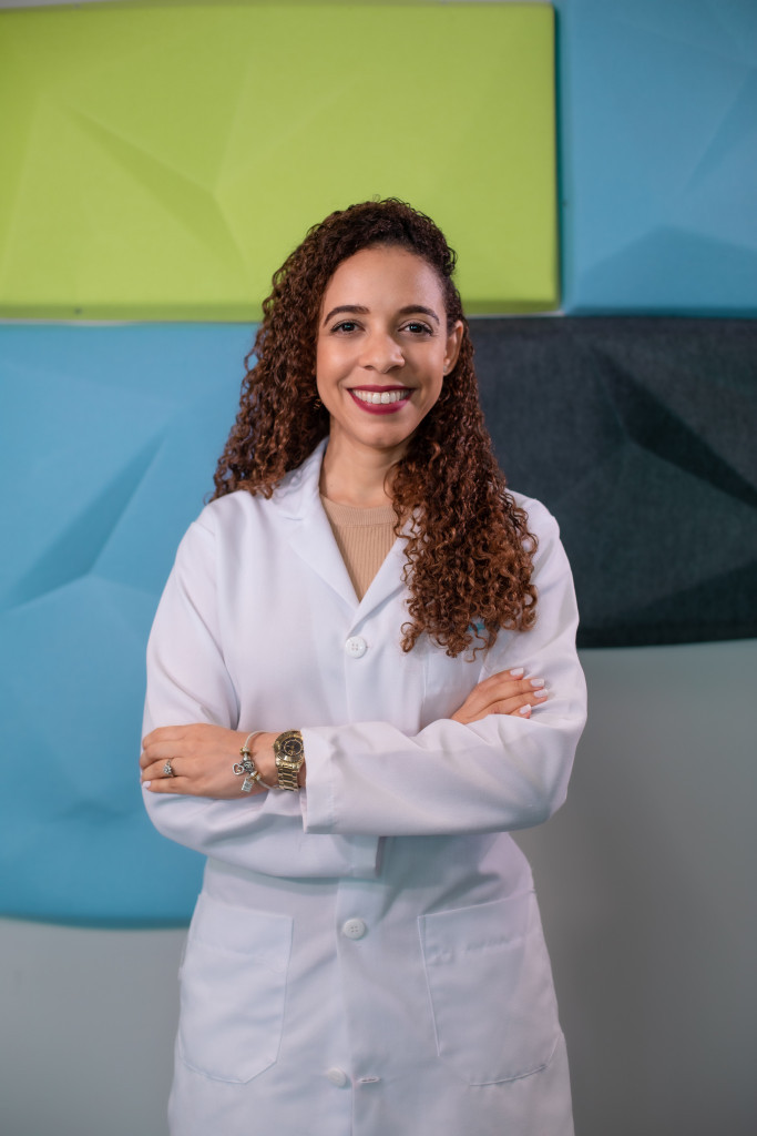 Doctora Berniza Calderou00ecn, endocrinu00f3loga y nutricionista de CEMDOE