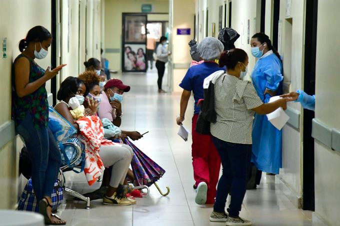 Aumentan a 19 los ninos ingresados por covid 19 en el robert reid cabral