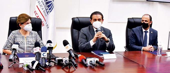 Salud publica instruye reducir cantidad de empleados en oficinas