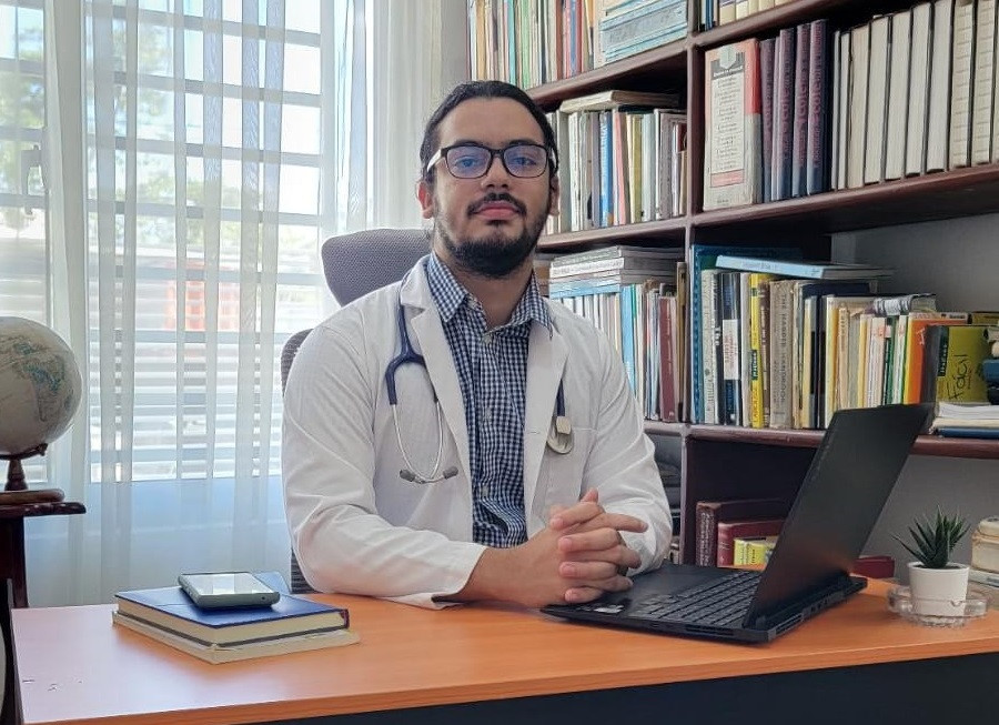 Foto Dr. Jean Carlos Castillo, investigador de SAI Cinco Casas.