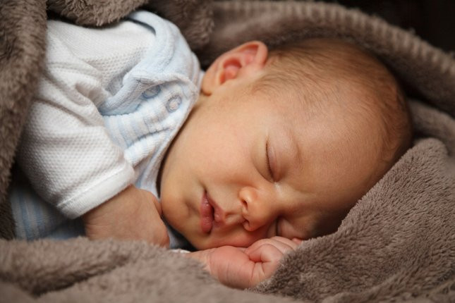CDC warns of parechovirus in multiple states after infant dies