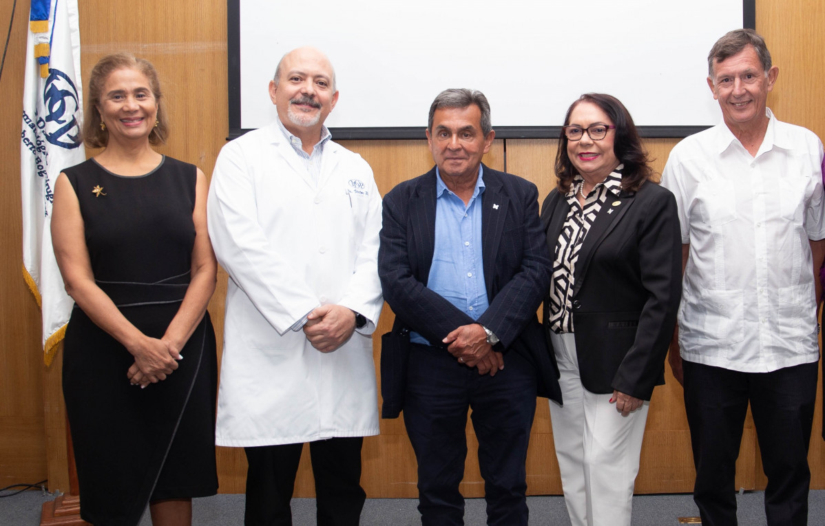 PRINCIPAL   Dra. Luisa Gonzalez de Bogaert, Dr. Victor Pou, Dr. Gabriel Serrano, Dra. Zaida Brea y Juerg Meyer
