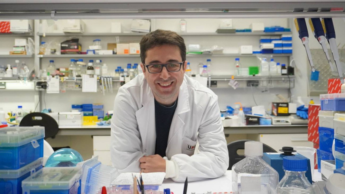 Este cientifico ha desarrollado un kit que detecta la resistencia a antibioticos en menos de dos horas