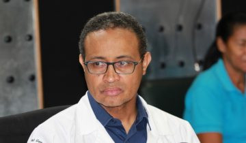 Christian de los santos endocrinologist 20112018 kelvin de la cruz 2 360x210