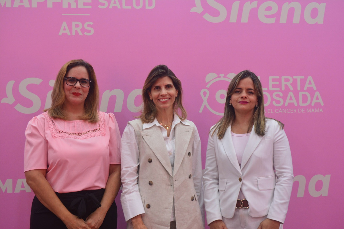 Principal 2 Tamara Navarro, Ana Maru00eda Ramos y Natacha Quiterio