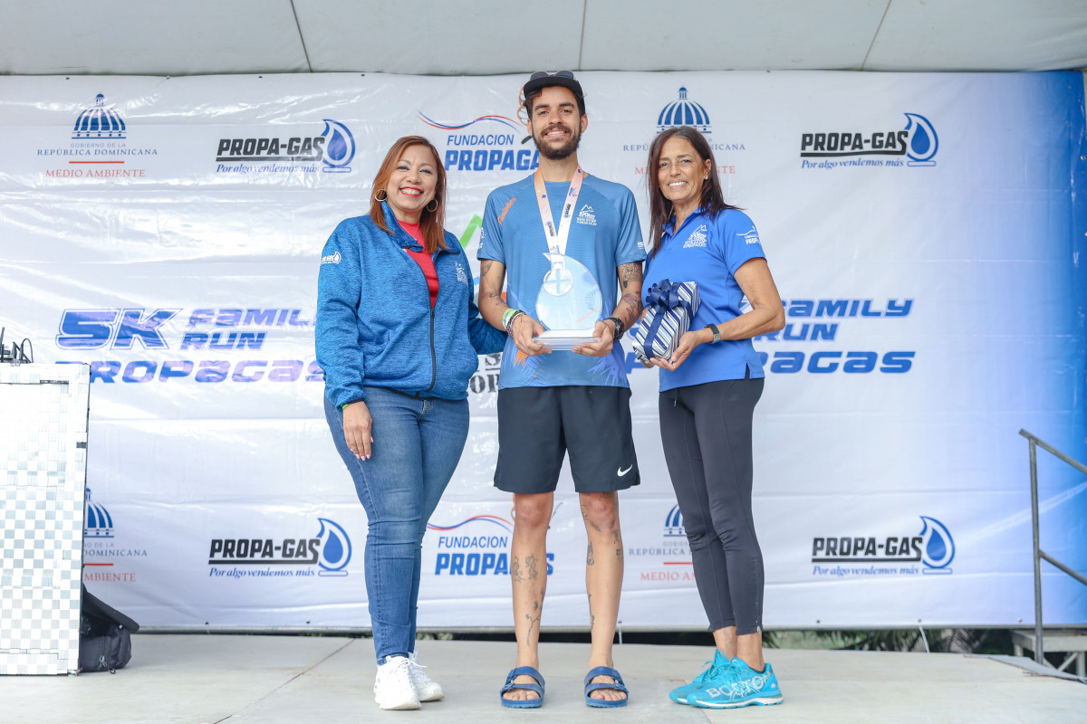 1er Lugar Masculino 50k   Rafael Castau00f1eda