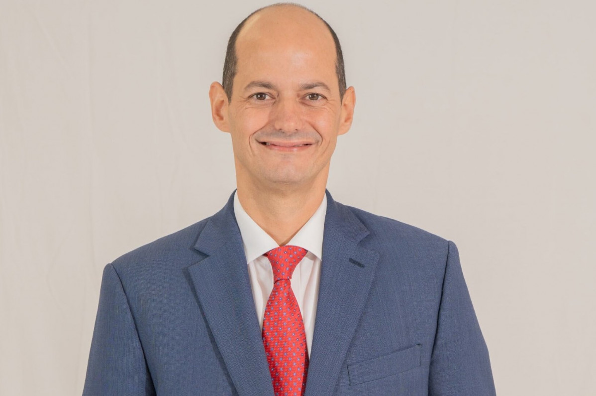 Dr. Alejandro Cambiazo