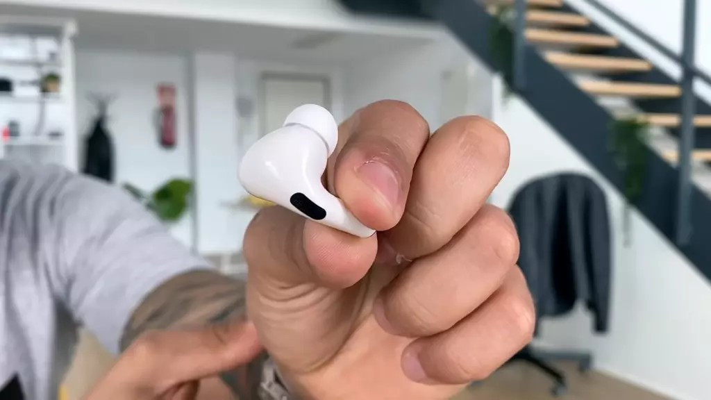 AirPods Pro 1 1024x576