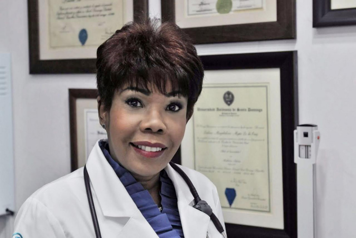 Dra. Dolores Meju00eda presidente de la Sociedad Dominicana de Endocrinologu00eda y Nutriciu00f3n.