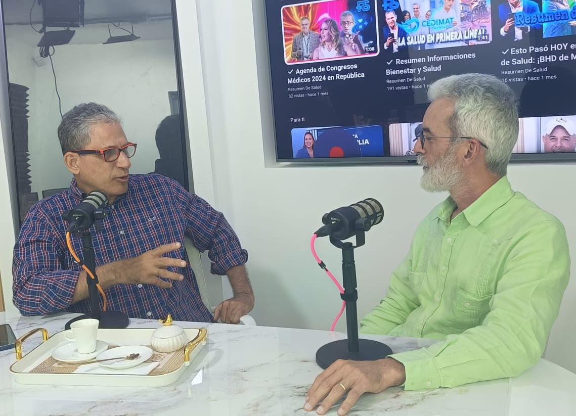 Dr. Samuel Ramos enrrevistado por Pedro Angel