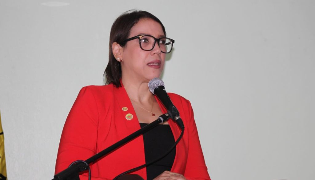 CMD Dra.ReinaOrtiz