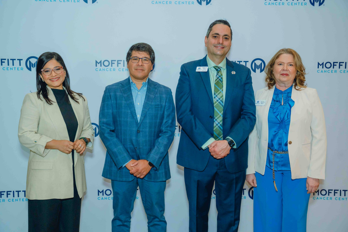 Massiel Popa, Dr. Julio Chu00e1vez, Dr. Roberto Diaz, Martha Sanz   Moffitt Cancer Center