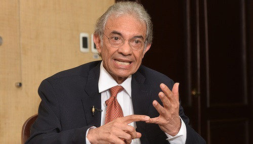 Dr. Rafael Mena