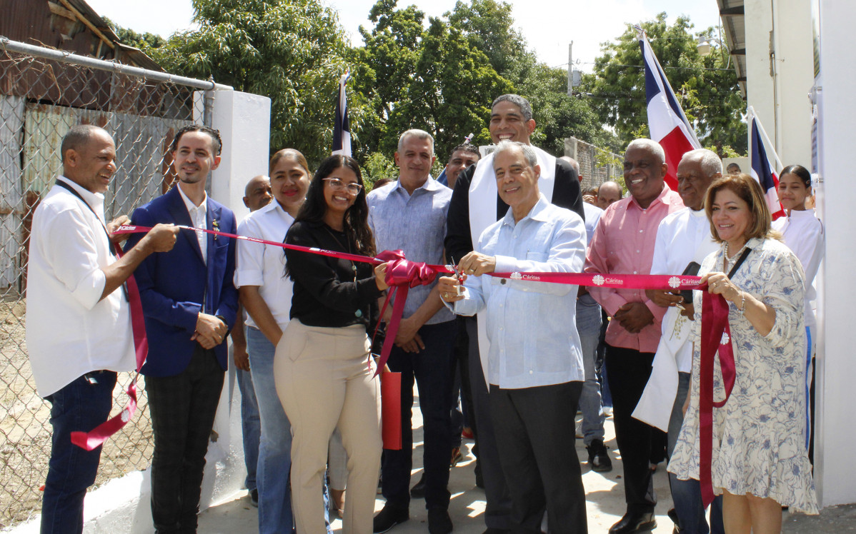 Yani Díaz, Noel Peralta, Ramón Pacheco e invitados